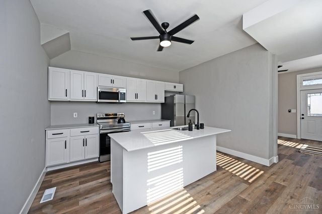 4327 Hays Avenue, Cincinnati, OH 45233