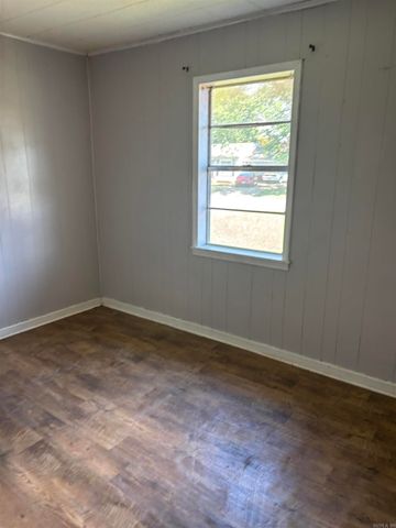 1125 Main Street, Nashville, AR 71852