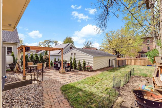 1907 Jefferson Avenue, Saint Paul, MN 55105