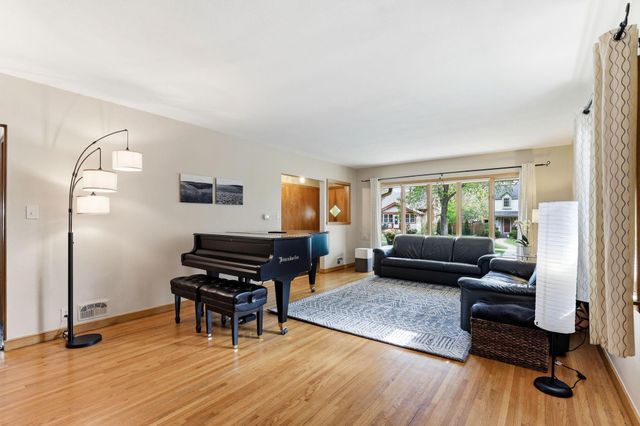 1907 Jefferson Avenue, Saint Paul, MN 55105