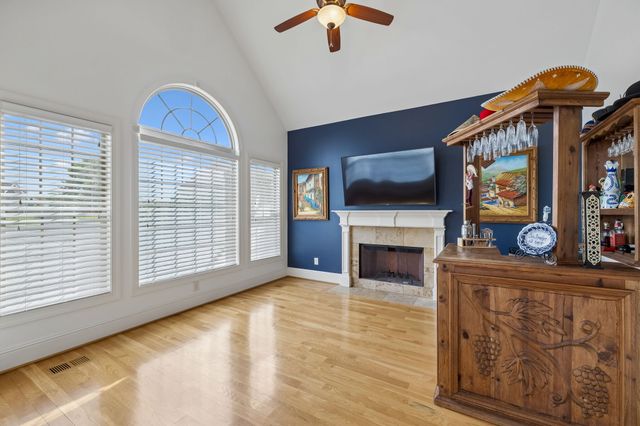 1067 Gadwall Cir, Hendersonville, TN 37075