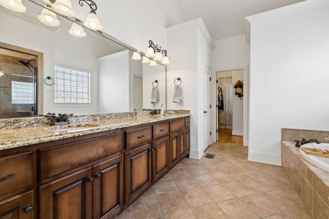 1067 Gadwall Cir, Hendersonville, TN 37075