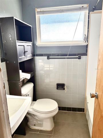 2612 68TH AVENUE N, St Petersburg, FL 33702