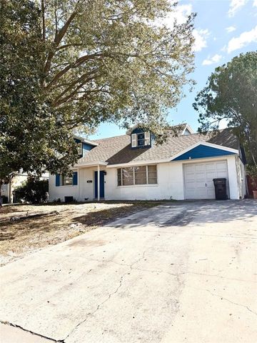 2612 68TH AVENUE N, St Petersburg, FL 33702