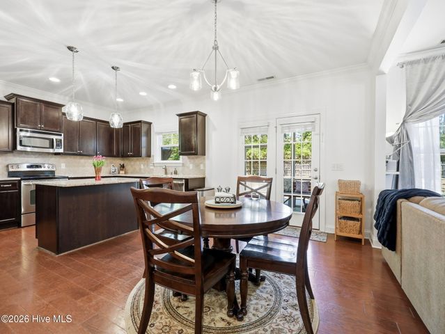 413 Canvasback Lane, Sneads Ferry, NC 28460