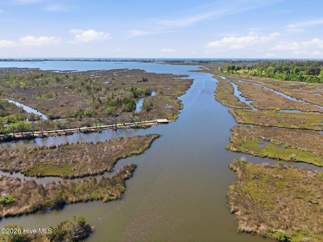 413 Canvasback Lane, Sneads Ferry, NC 28460