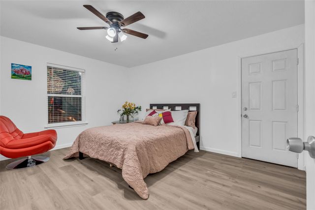 1319 Parkway Court, Arlington, TX 76010