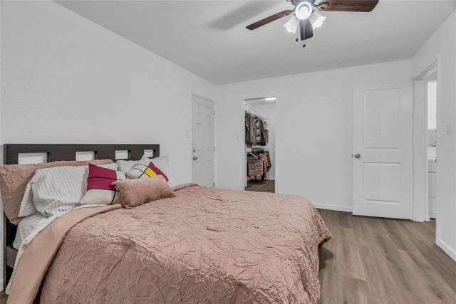 1319 Parkway Court, Arlington, TX 76010