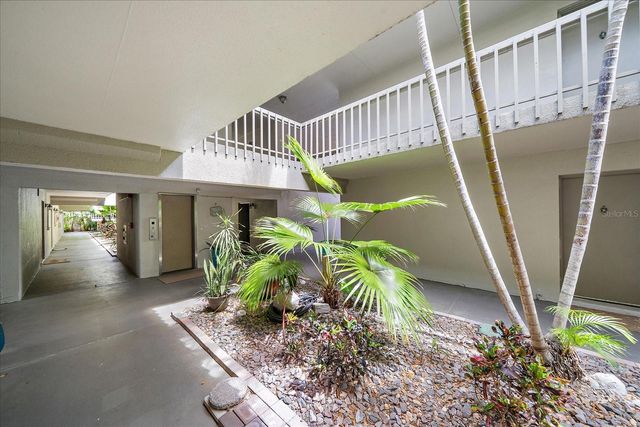 3360 S OSPREY AVENUE 104B, Sarasota, FL 34239