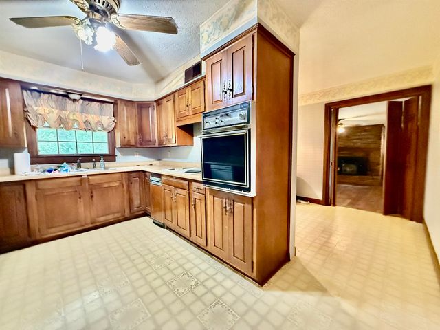 6235 MCKINSTRY RD, Moscow, TN 38076