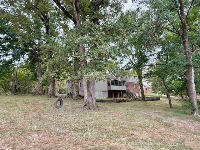 6235 MCKINSTRY RD, Moscow, TN 38076