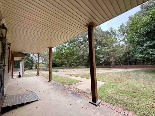 6235 MCKINSTRY RD, Moscow, TN 38076