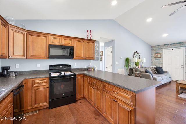 259 Freewill Ridge Rd, Gainesboro, TN 38562
