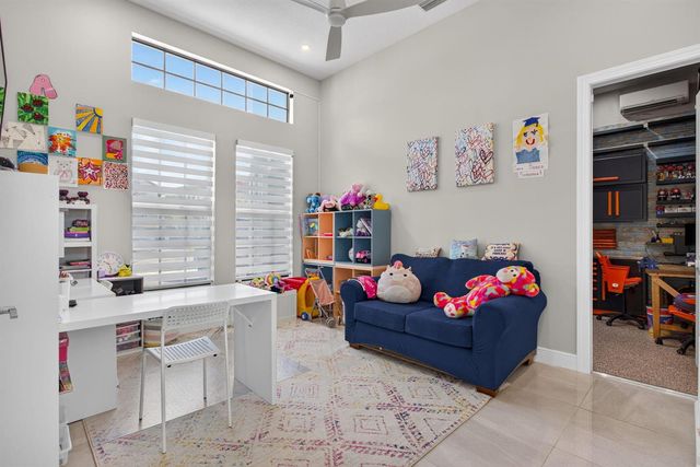 12450 N PARKLAND BAY Trail, Parkland, FL 33076