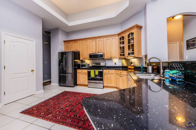 204 Clayton Court, Warner Robins, GA 31088