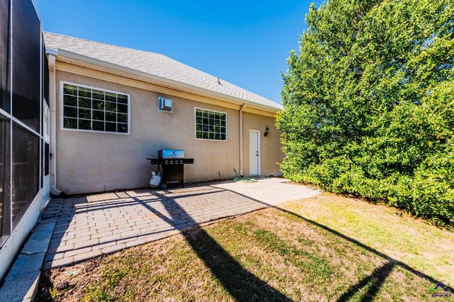 204 Clayton Court, Warner Robins, GA 31088