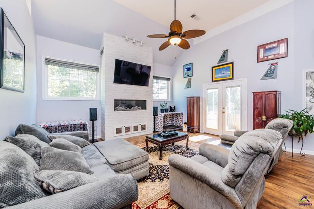 204 Clayton Court, Warner Robins, GA 31088