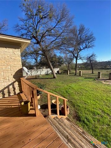 606 College Street, Gatesville, TX 76528