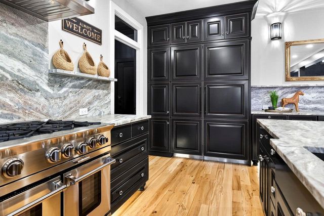 30 GOLDEN WHEAT LANE, Wrightstown, WI 54180