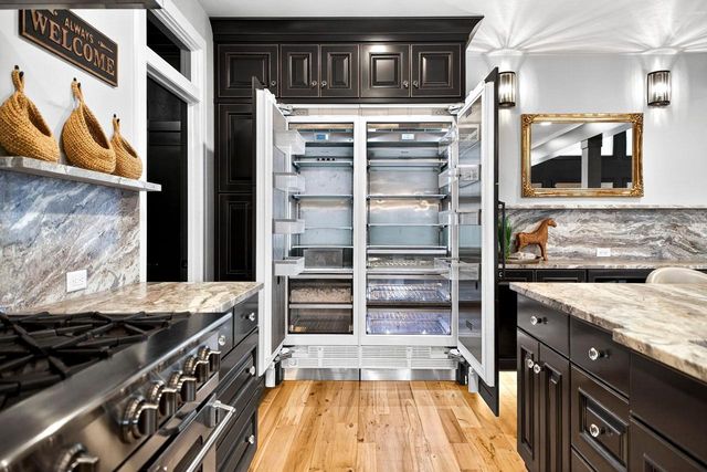 30 GOLDEN WHEAT LANE, Wrightstown, WI 54180