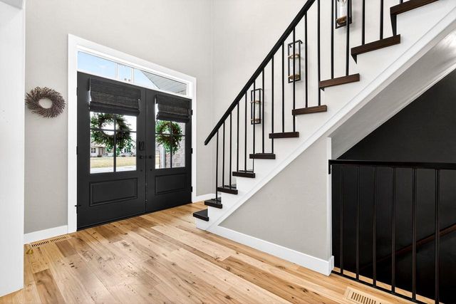 30 GOLDEN WHEAT LANE, Wrightstown, WI 54180