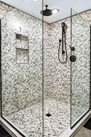 30 GOLDEN WHEAT LANE, Wrightstown, WI 54180