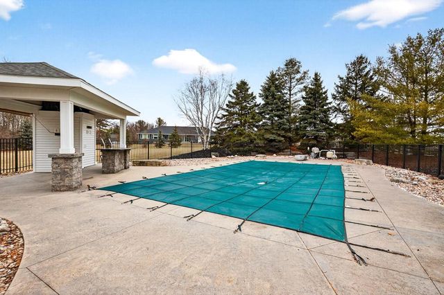 30 GOLDEN WHEAT LANE, Wrightstown, WI 54180