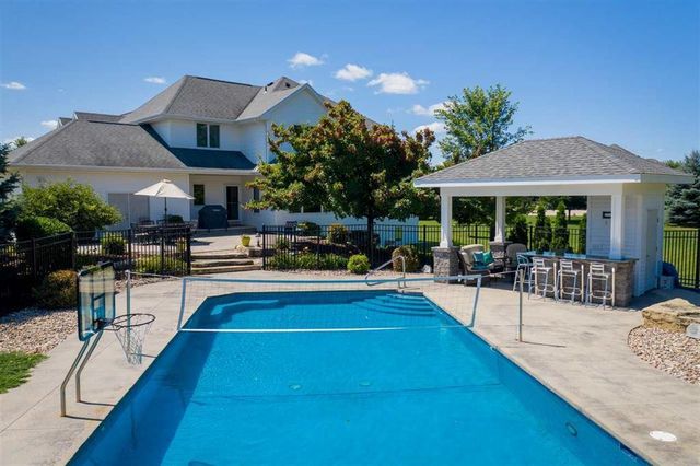 30 GOLDEN WHEAT LANE, Wrightstown, WI 54180