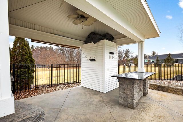 30 GOLDEN WHEAT LANE, Wrightstown, WI 54180