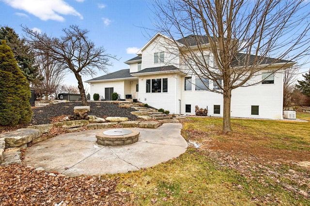 30 GOLDEN WHEAT LANE, Wrightstown, WI 54180