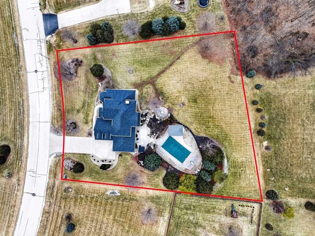 30 GOLDEN WHEAT LANE, Wrightstown, WI 54180