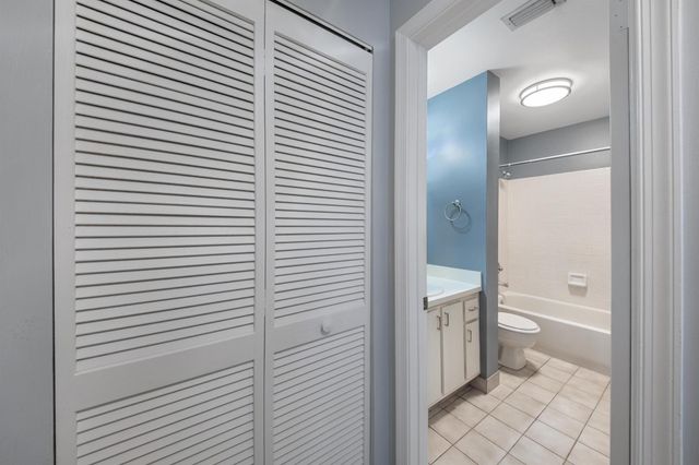 2508 NW 99th Avenue, Coral Springs, FL 33065