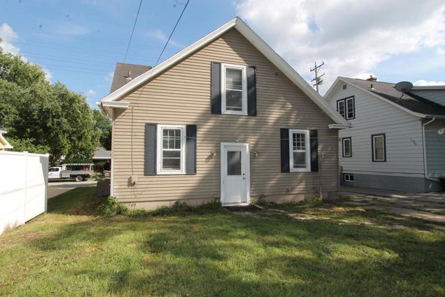 181 Kendall STREET, Burlington, WI 53105