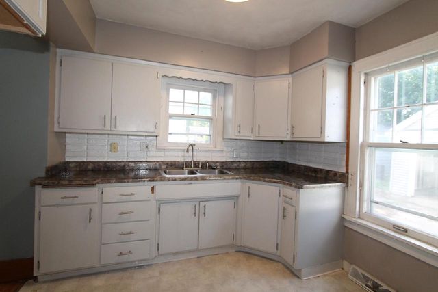 181 Kendall STREET, Burlington, WI 53105