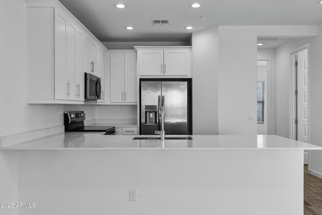 4172 E PINTO Drive, Gilbert, AZ 85296