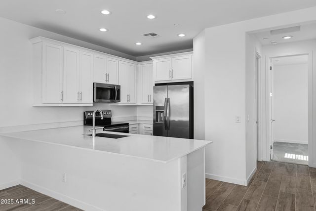 4172 E PINTO Drive, Gilbert, AZ 85296