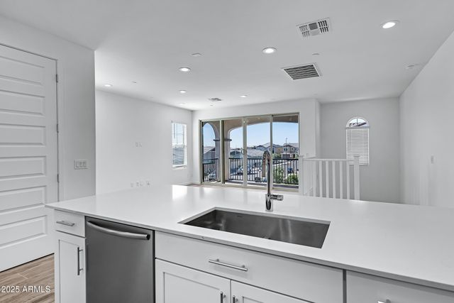 4172 E PINTO Drive, Gilbert, AZ 85296