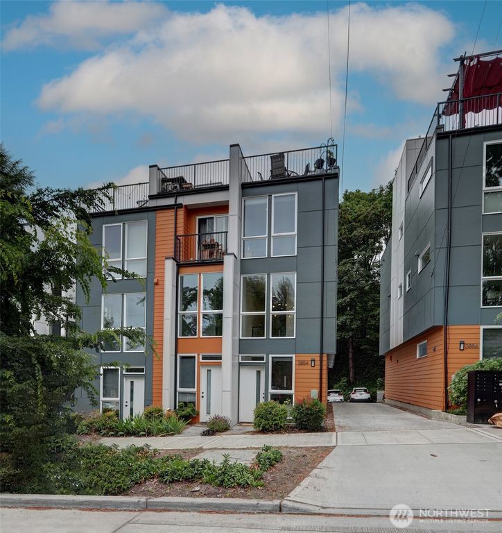 3854 22nd Avenue SW, Seattle, WA 98106