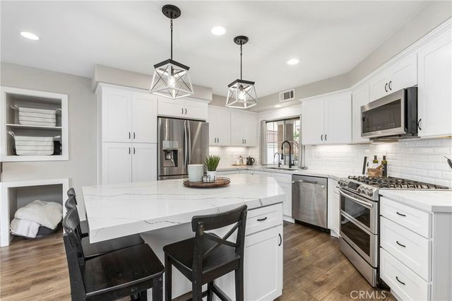 42 Frontier, Trabuco Canyon, CA 92679
