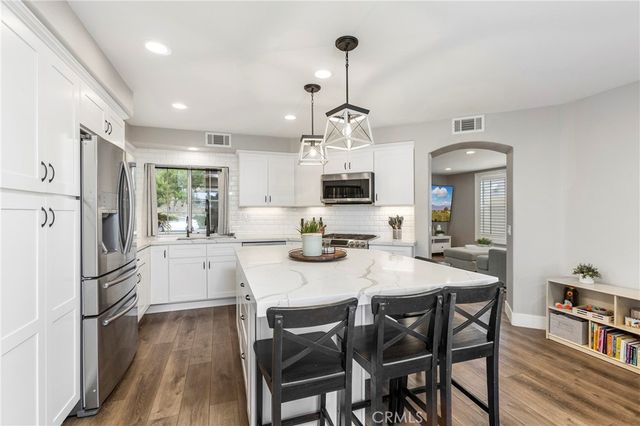 42 Frontier, Trabuco Canyon, CA 92679