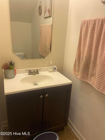 49 Patrick Henry Circle, Supply, NC 28462