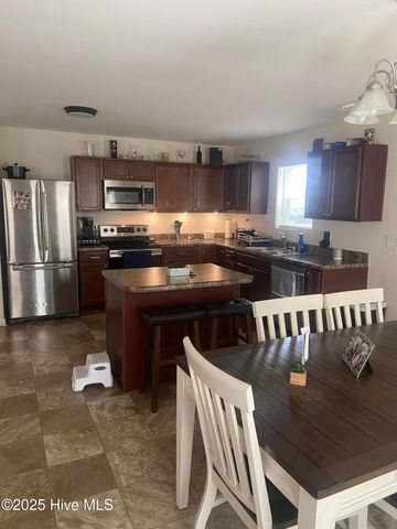49 Patrick Henry Circle, Supply, NC 28462