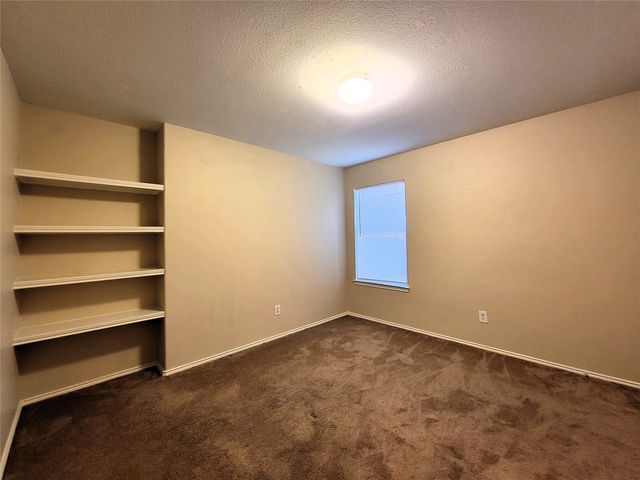 1433 Kramer Court, Burleson, TX 76028