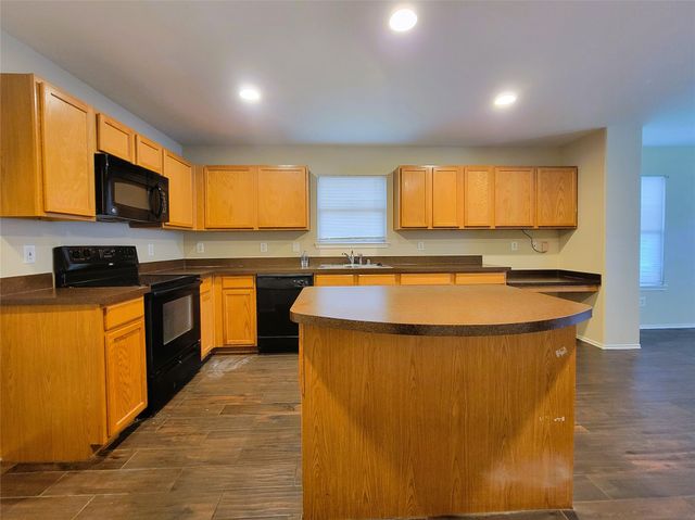 1433 Kramer Court, Burleson, TX 76028