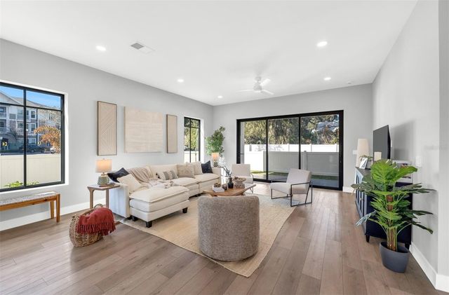 529 W PRINCETON STREET, Orlando, FL 32804