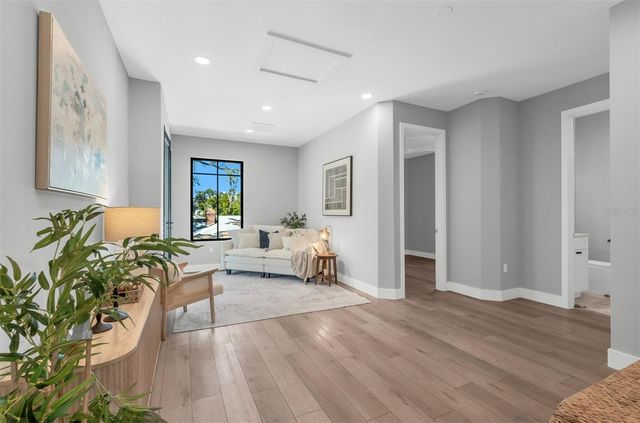 529 W PRINCETON STREET, Orlando, FL 32804