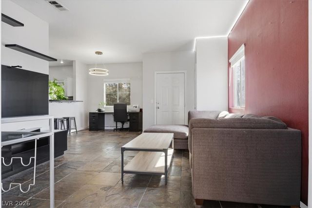 5250 South Rainbow Boulevard 2038, Las Vegas, NV 89118