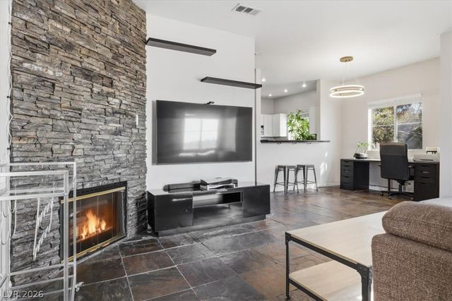 5250 South Rainbow Boulevard 2038, Las Vegas, NV 89118