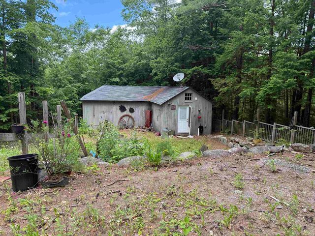 484 Cooledge Road, Hillsborough, NH 03244