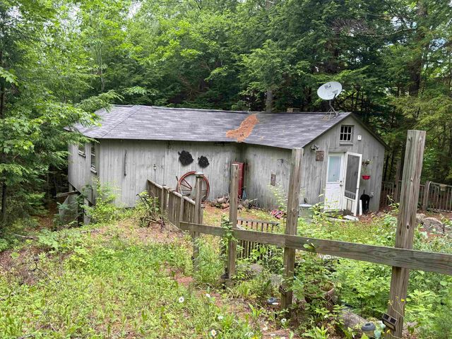 484 Cooledge Road, Hillsborough, NH 03244